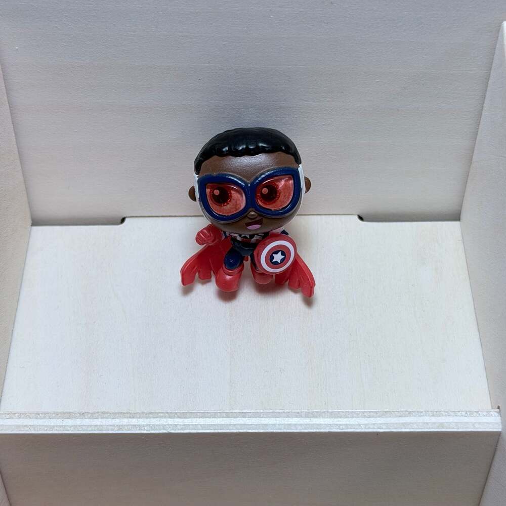 Disney Marvel Doorables Series 2 Captain America